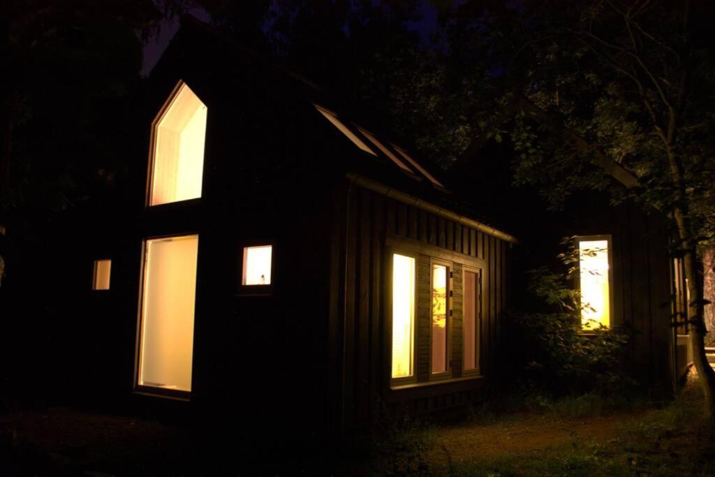 Oak Cottage Near Ronne & Beach Екстериор снимка