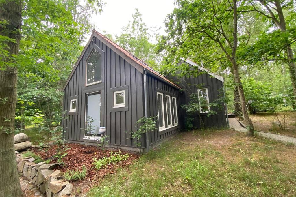 Oak Cottage Near Ronne & Beach Екстериор снимка