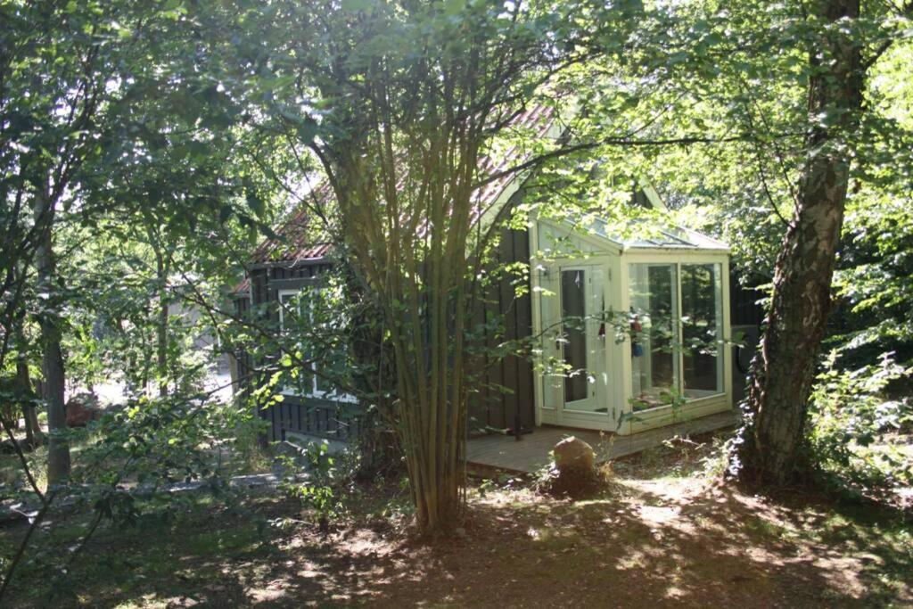 Oak Cottage Near Ronne & Beach Екстериор снимка