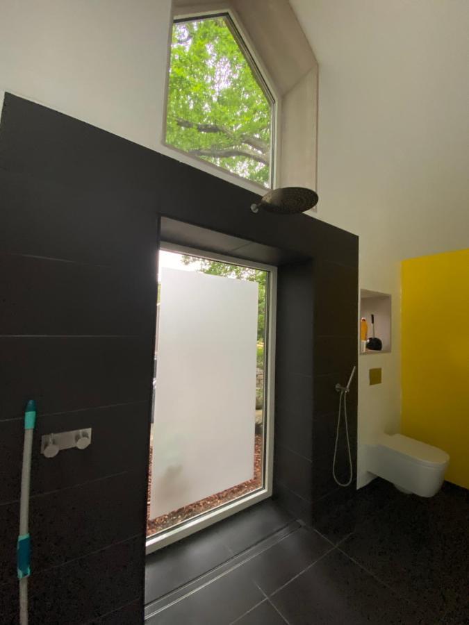 Oak Cottage Near Ronne & Beach Екстериор снимка